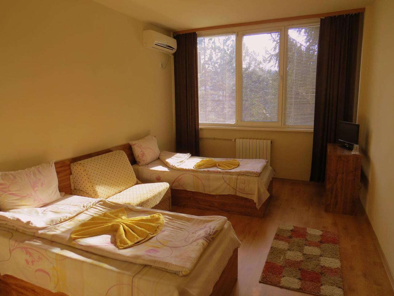 Туристически Дом Кайлъка Pleven Ngoại thất bức ảnh